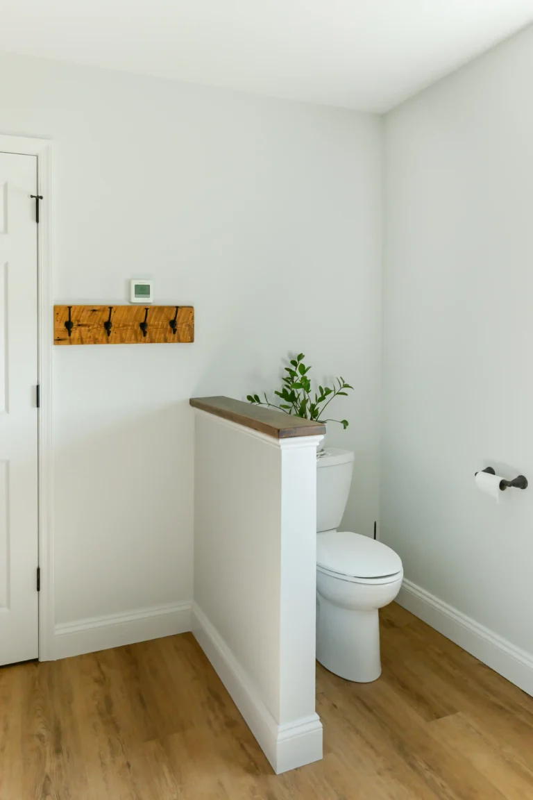 Nulife-Bathroom2-Sidewall-1